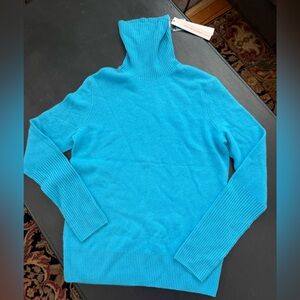 New Cashmere Turtleneck Sweater by Aqua NWT Small Arctic Blue